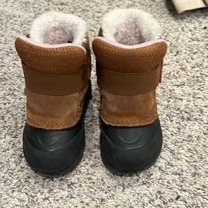 North Face toddler winter boot